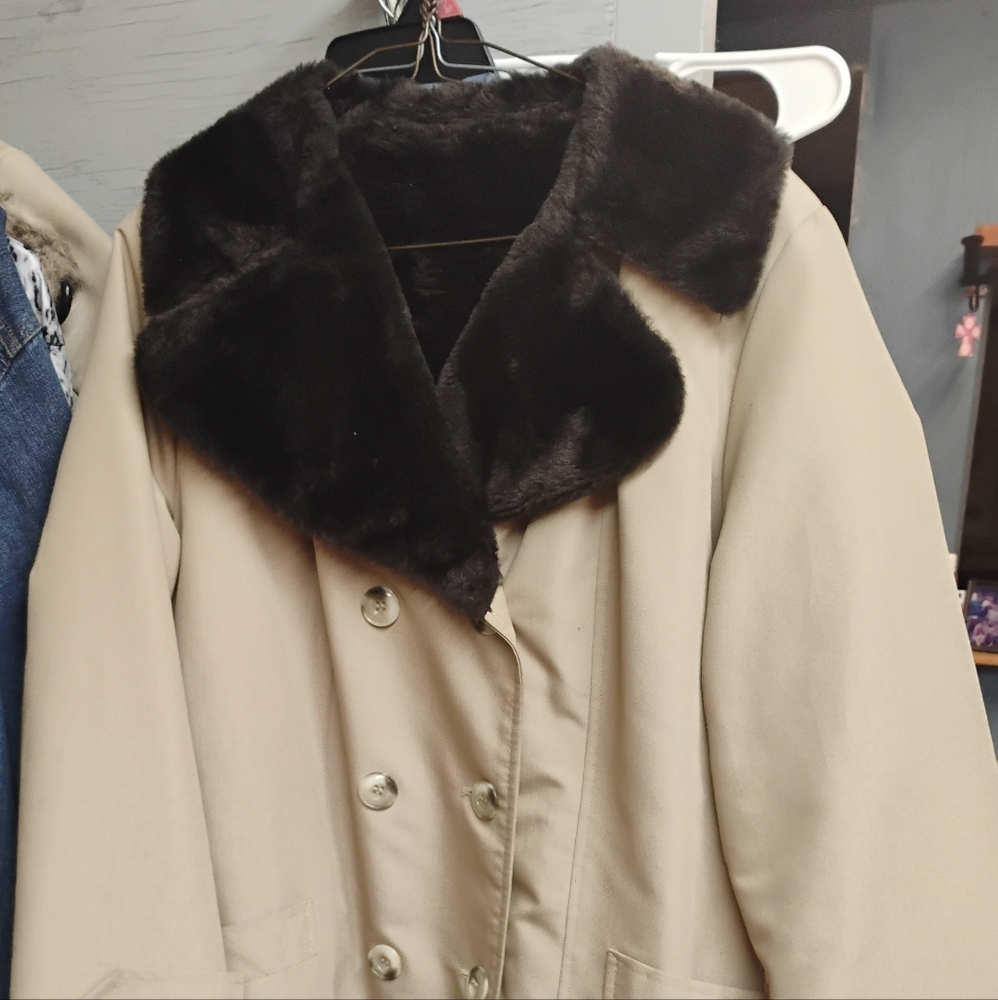 VINTAGE London Fog Style Overcoat